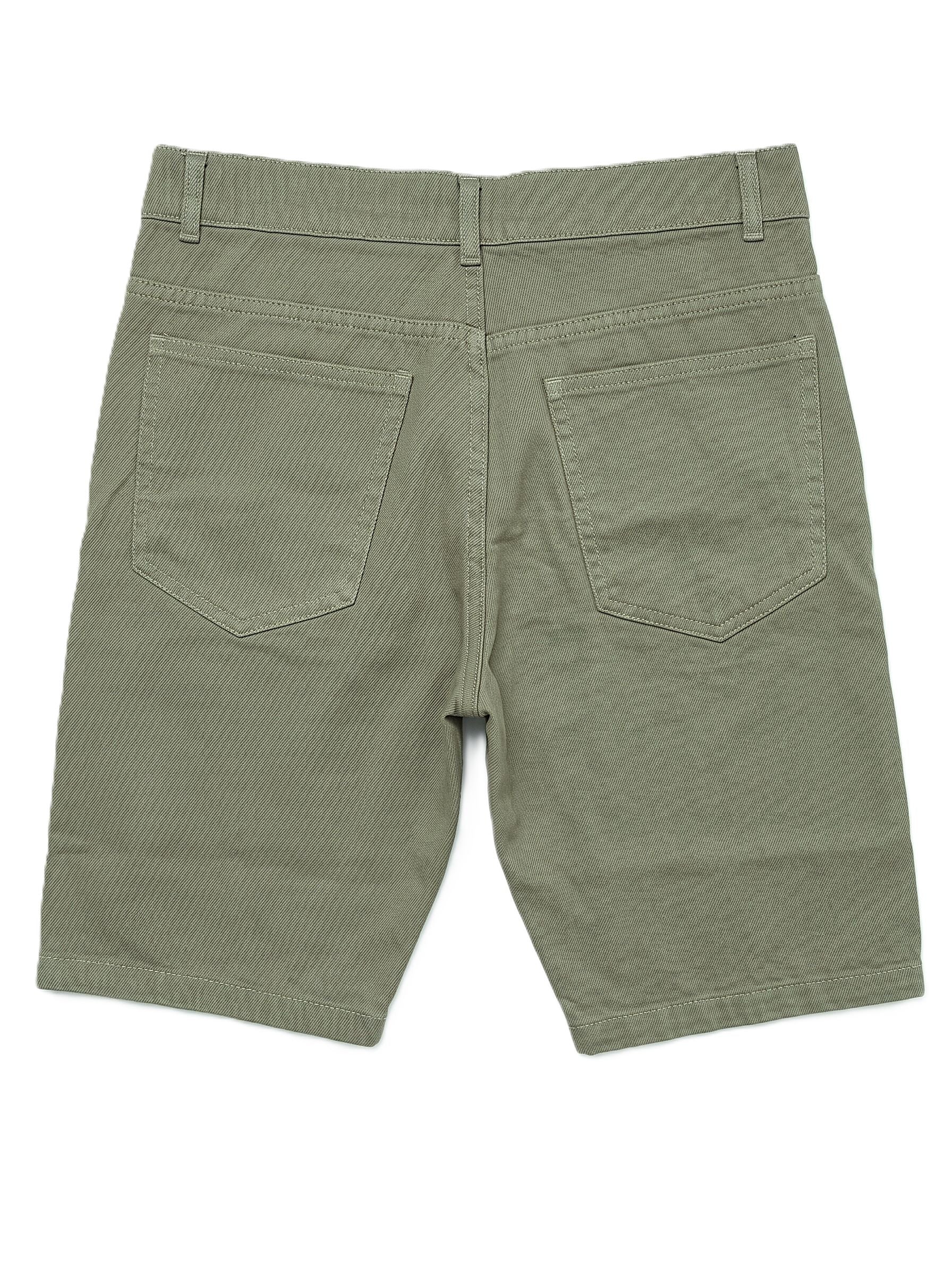 Men's casual cotton utility shorts featuring large front patch pockets and a regular fit.