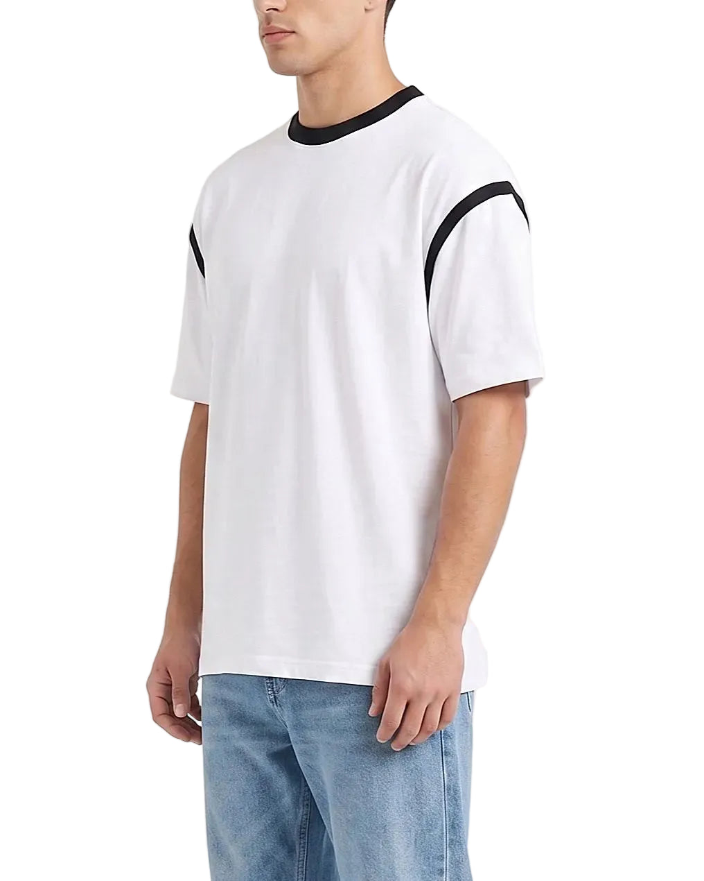Front view of a men's 100% cotton oversized t-shirt featuring contrasting shoulder piping by TREE.