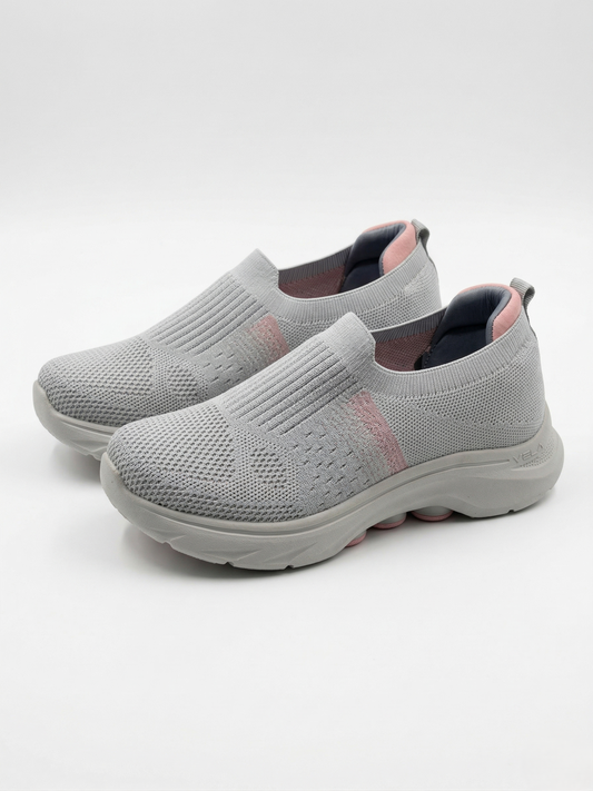 Woman's Slip-on Comfortable Running Shoes - Grey